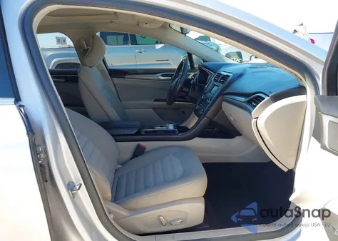 2018 Ford Fusion Hybrid Se z USA, uszkodzony, nr VIN 3FA6P0LU9JR103557